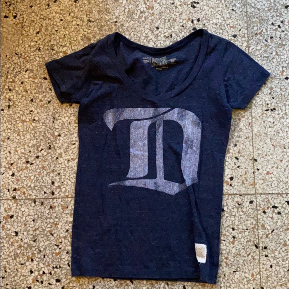 Detroit Tigers V-Neck T-Shirt